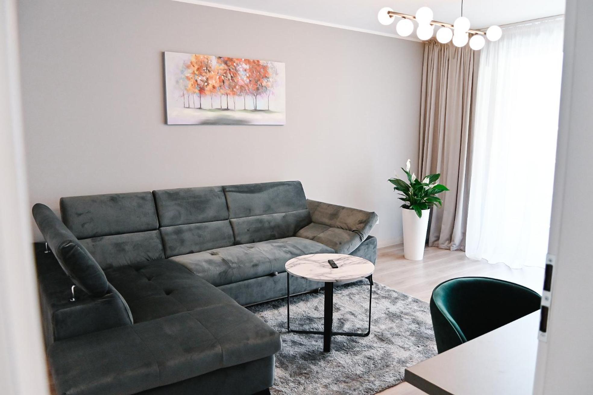 Urban Plaza - Aparthotel Brasov Luaran gambar