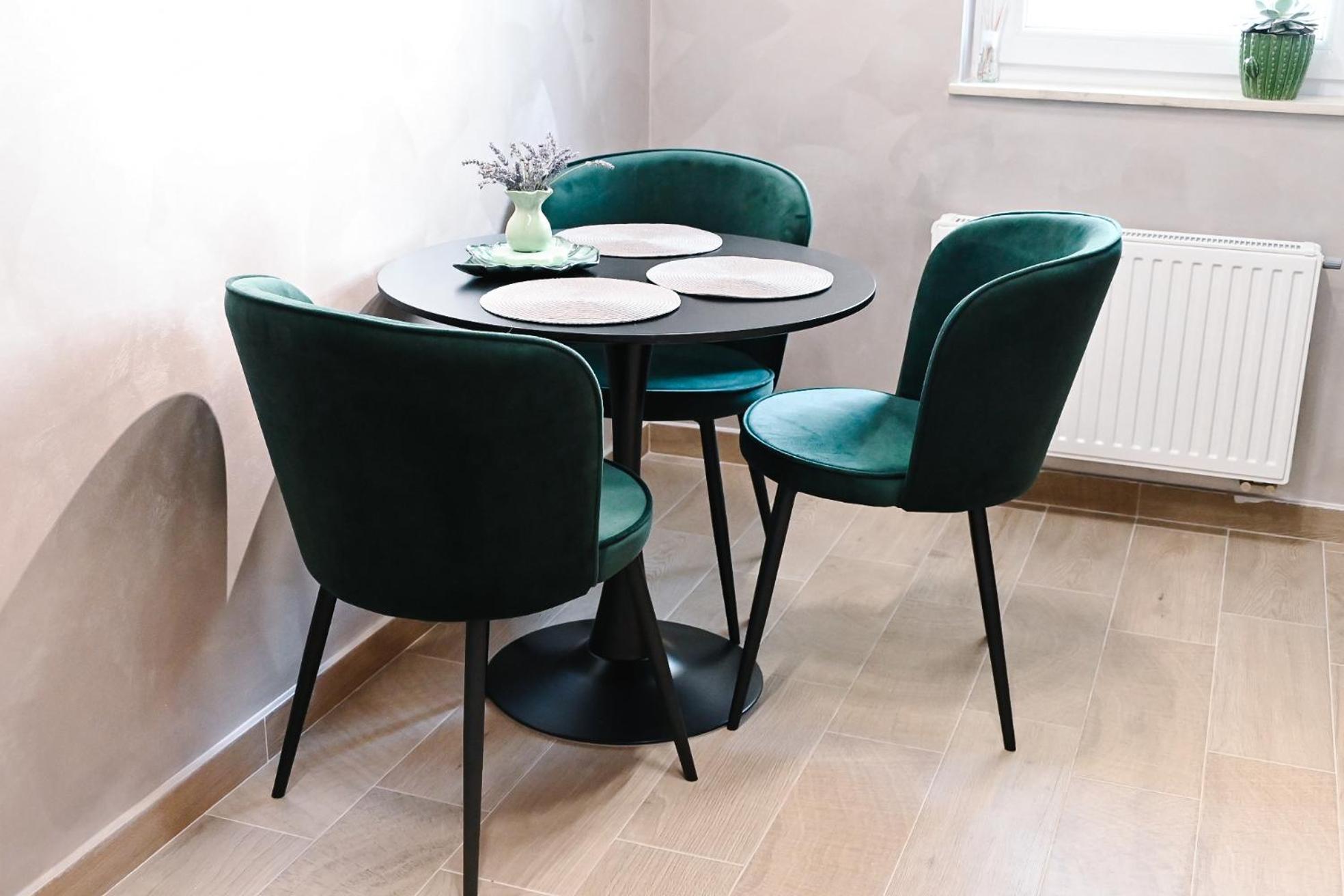 Urban Plaza - Aparthotel Brasov Luaran gambar