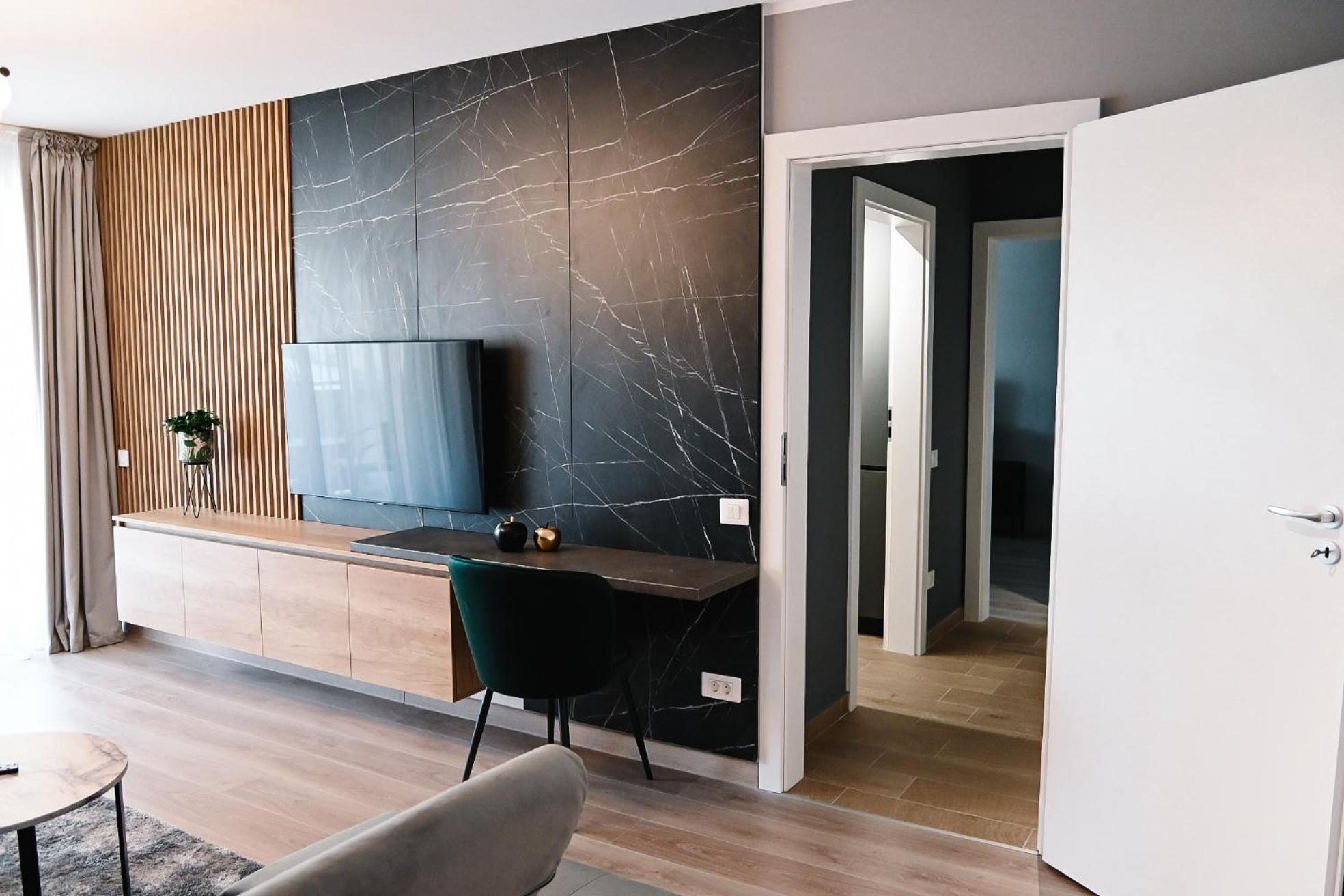 Urban Plaza - Aparthotel Brasov Luaran gambar