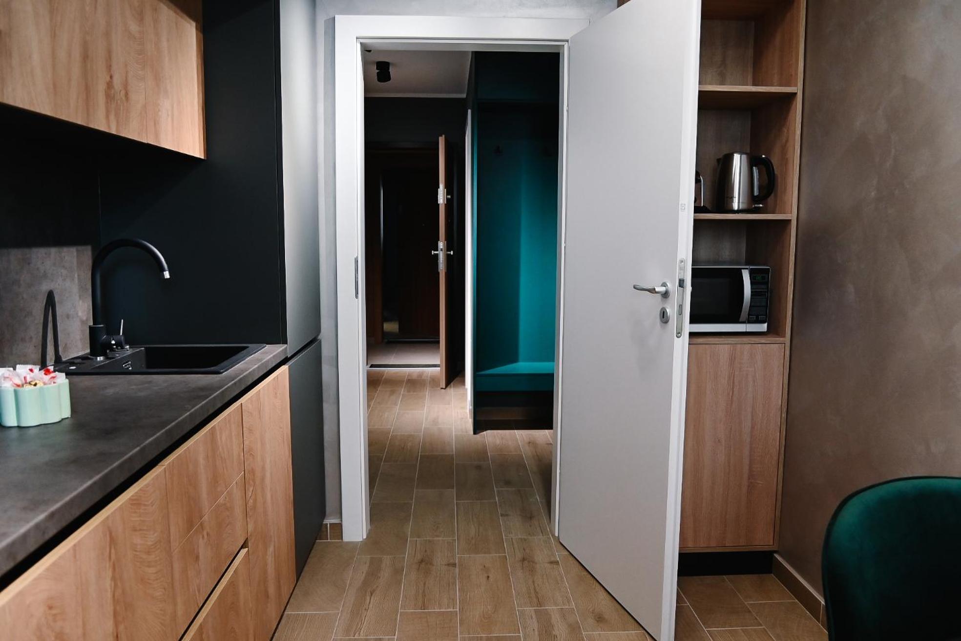 Urban Plaza - Aparthotel Brasov Luaran gambar